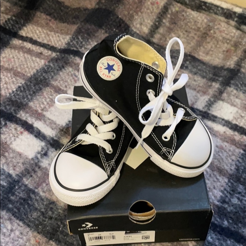 Black high top converse